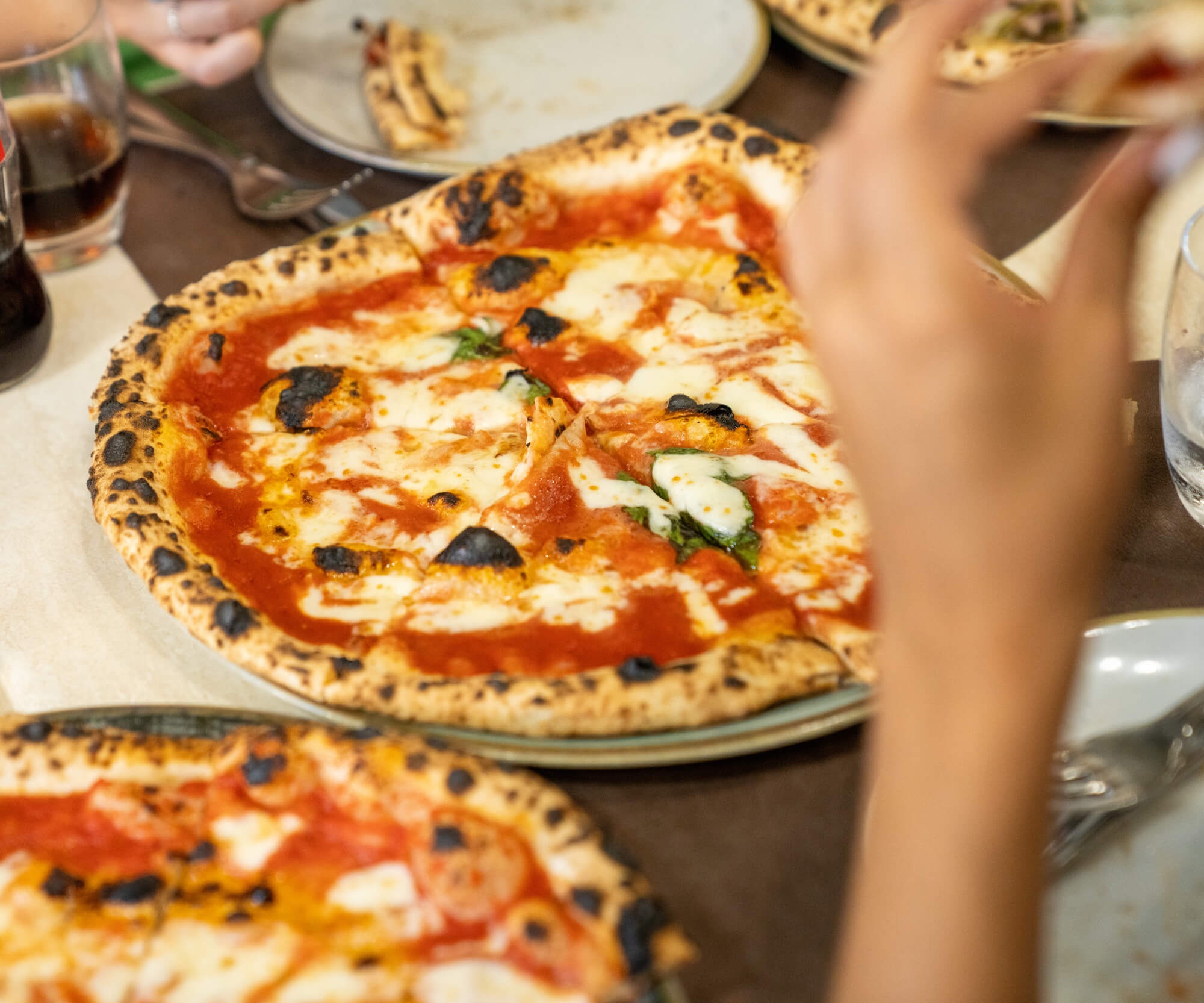 Food & Wine: Naples Pizza & Drinks Tour: A Slice of Naples
