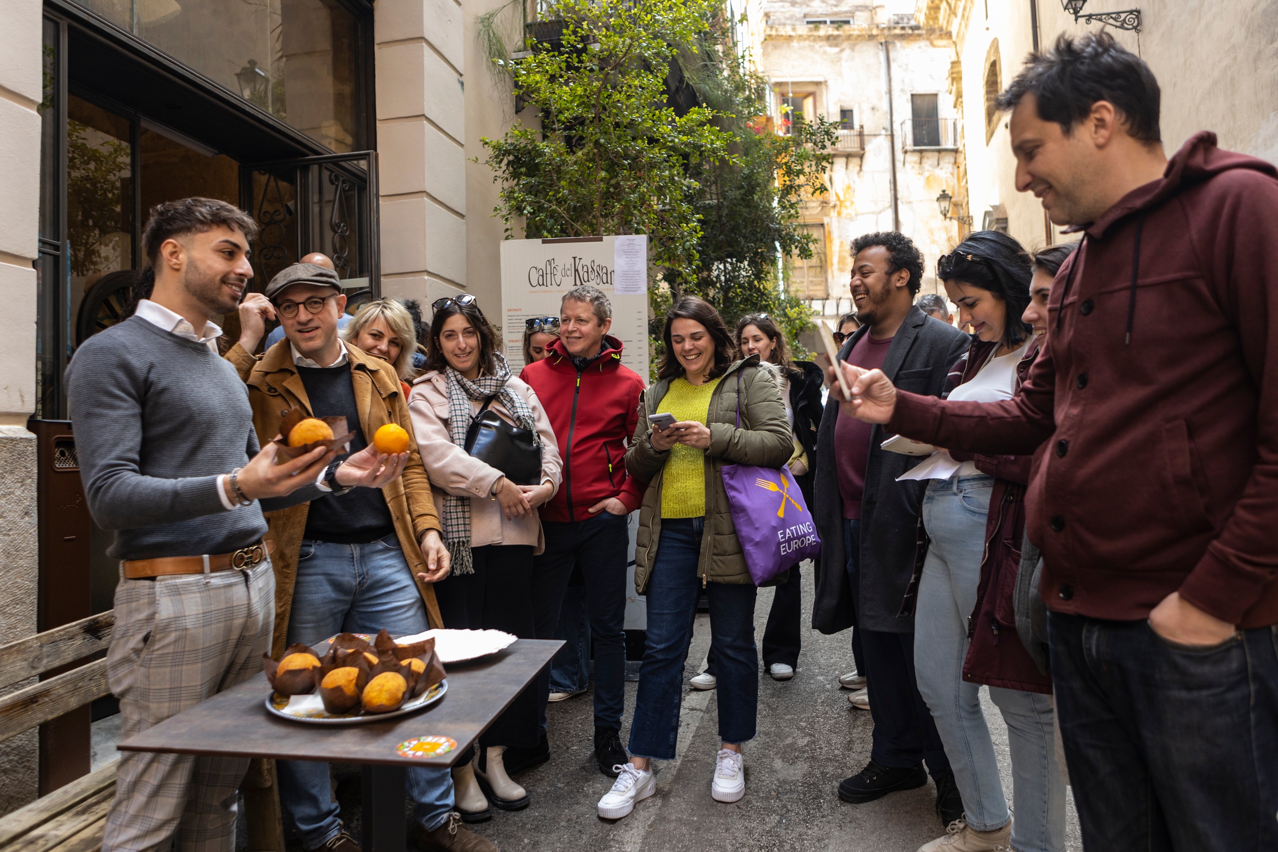 Food & Wine: Street Food & Market Tour