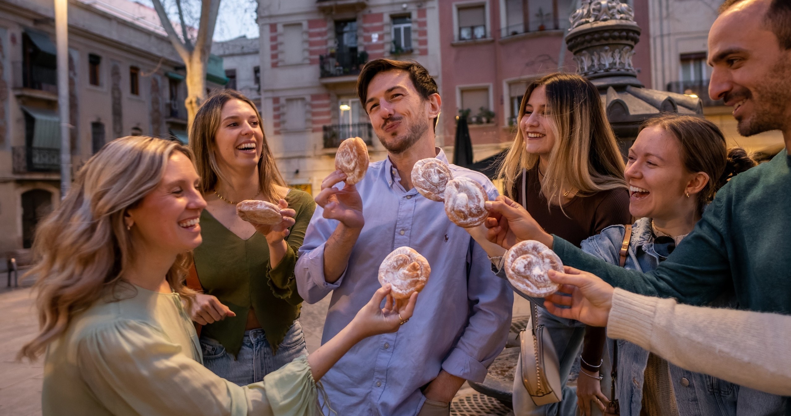Food & Wine: Eating Barcelona Tapas & Wine Tour