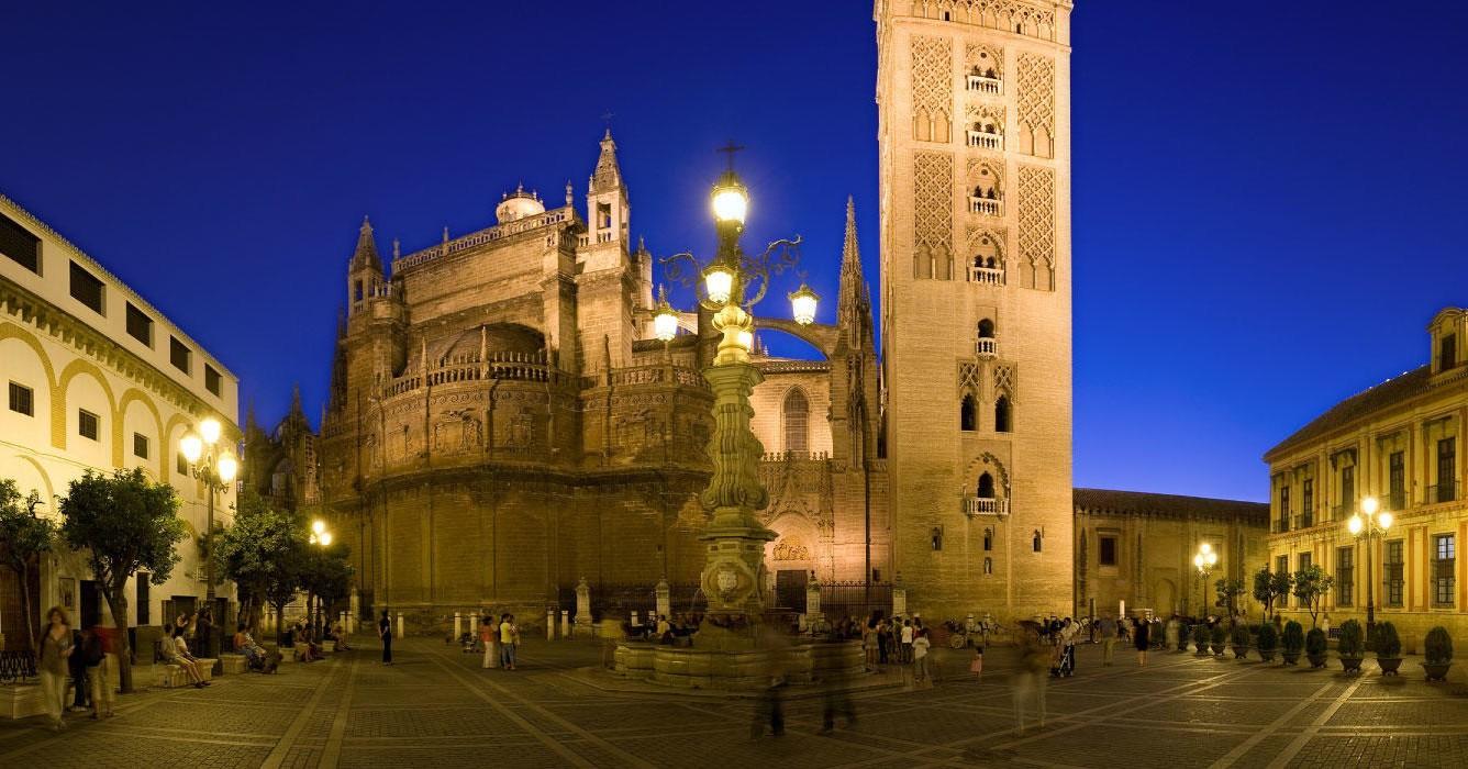 Sightseeing: Seville Cathedral Guided Tour