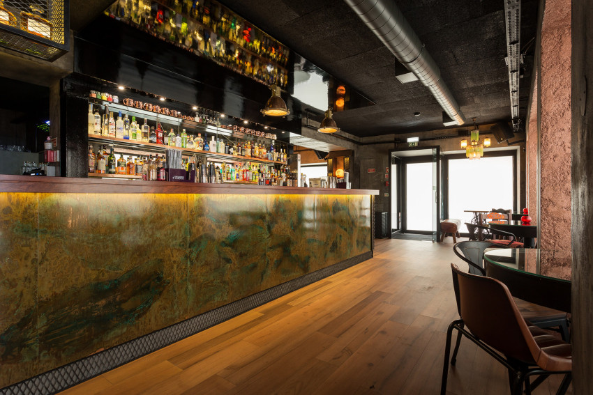 Food & Wine: Azores Wine Tasting & Cheese Pairing