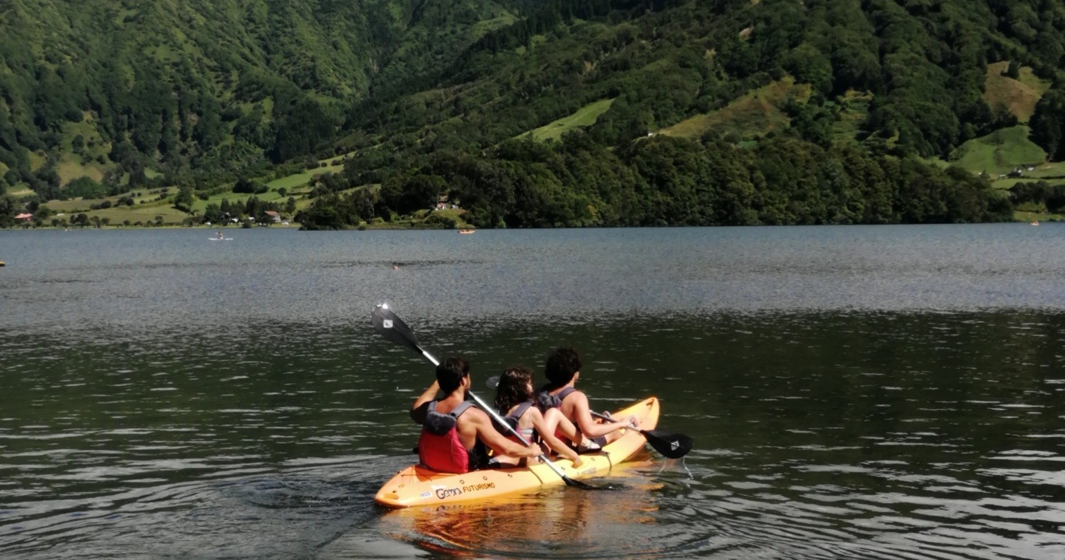 Jeep Tour: Half-Day Tour and Kayak - Sete Cidades